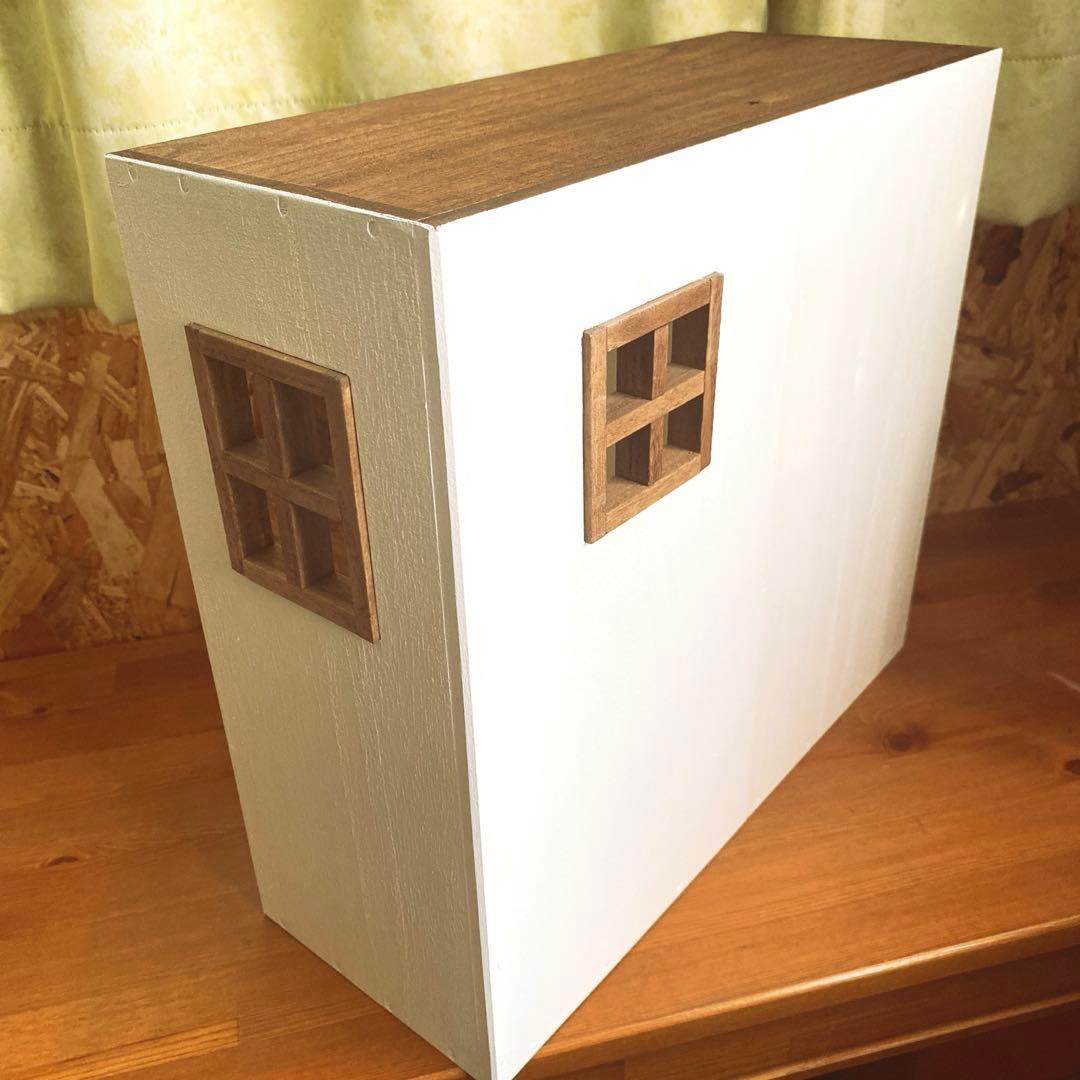 ❤︎おうち型人形用木製収納ケース　ブライス　アイシードール　パオラドール　パオラレ