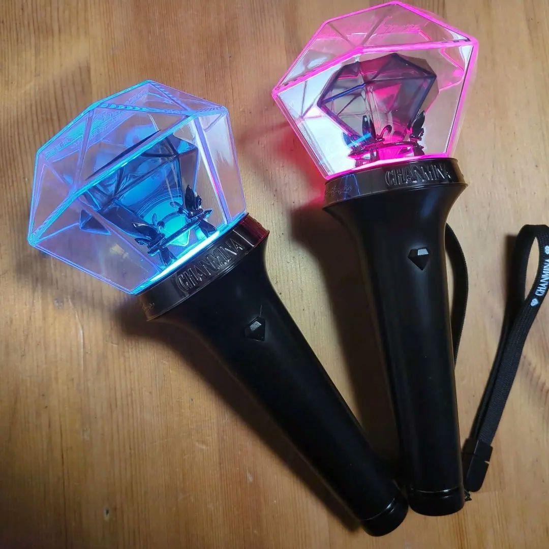 ちゃんみな『AREA OF DIAMOND 4 』公式ペンライト2本セット