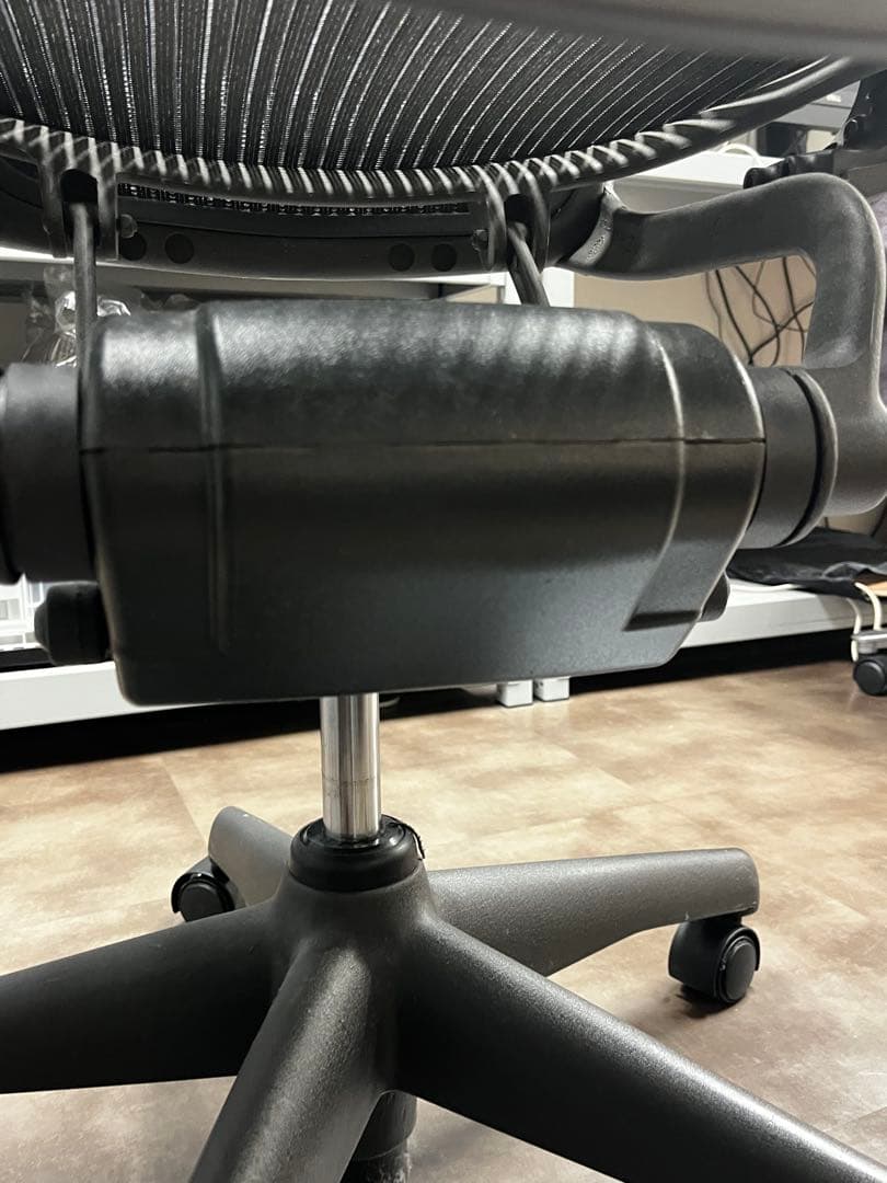 Herman Miller / ハーマンミラー アーロンチェア AE111PWB