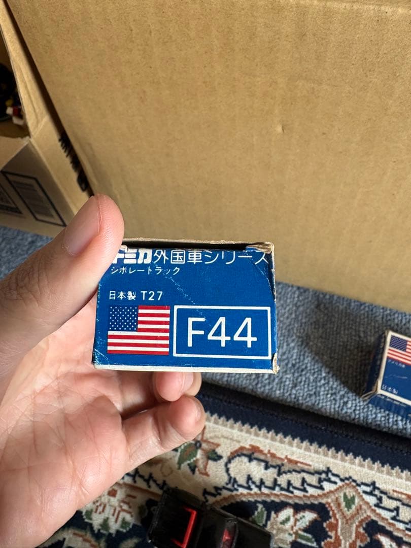 トミカ外国車シリーズF44 シボレートラック高島屋 ①