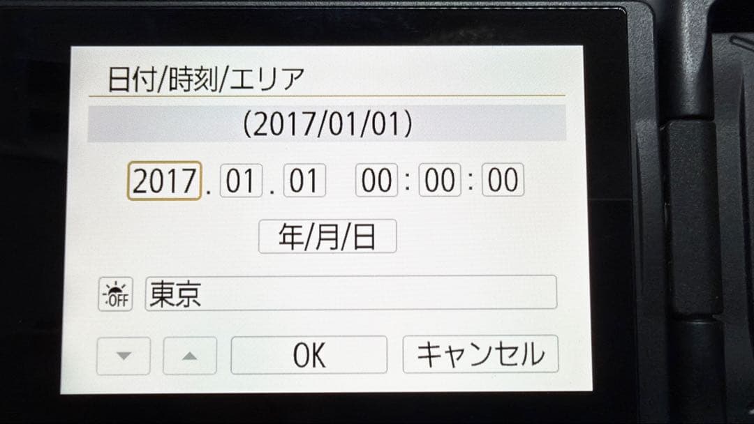 【箱付】Canon EOS Kiss M ダブルレンズキット ブラック
