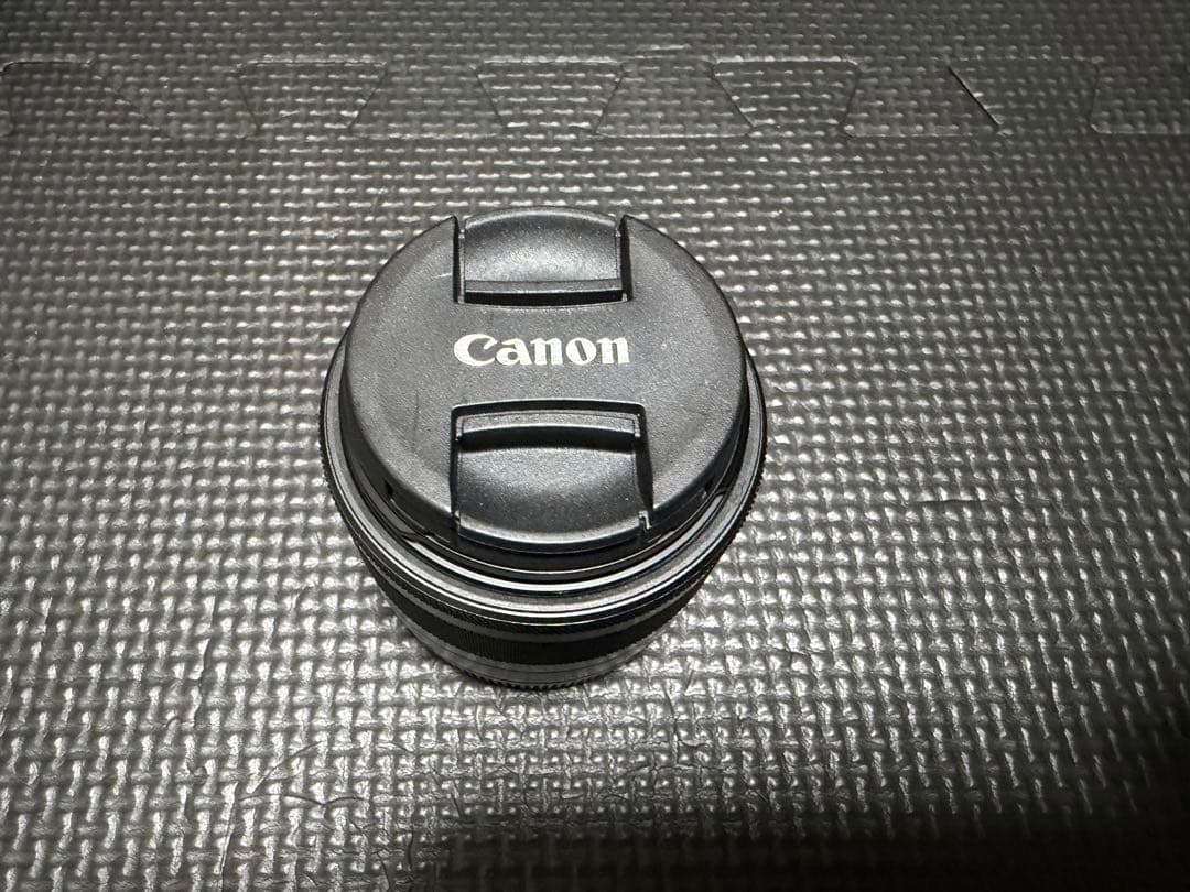 【箱付】Canon EOS Kiss M ダブルレンズキット ブラック
