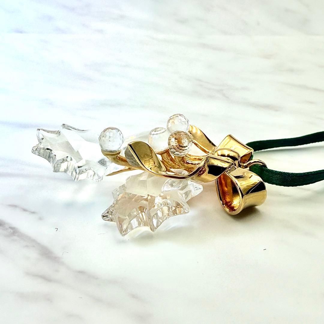 SWAROVSKI ヒイラギ　葉　柊　オーナメント　クリスタル　ゴールド　リボン