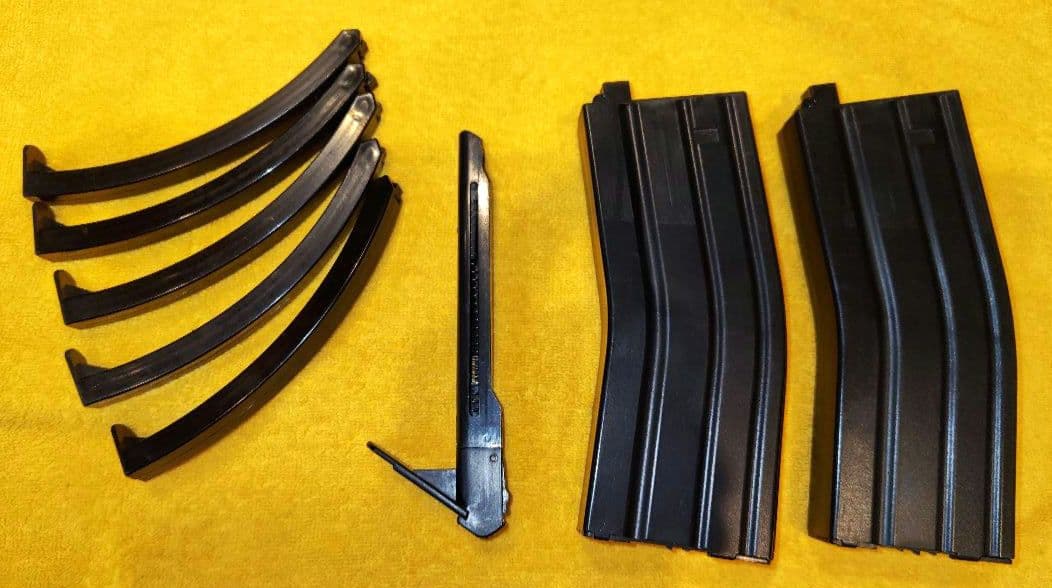 ラ*ね様 ☆子供の日企画☆10歳以上エアガン♪てんこ盛り☆M4、ワルサーP38、