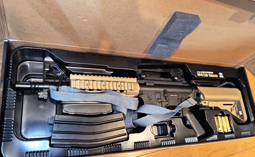 ラ*ね様 ☆子供の日企画☆10歳以上エアガン♪てんこ盛り☆M4、ワルサーP38、