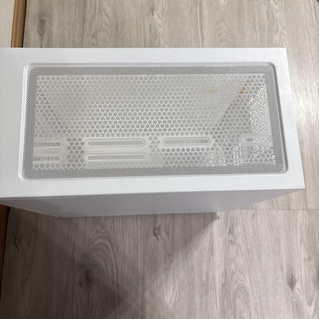 Corsair Carbide 275RWhiteミドルタワー型PCケース