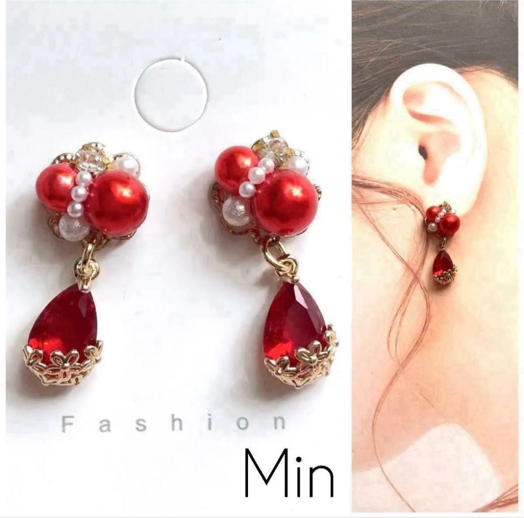 ピンク系　ビジュー　ピアス　ハンドメイド　イヤリング変更可能
