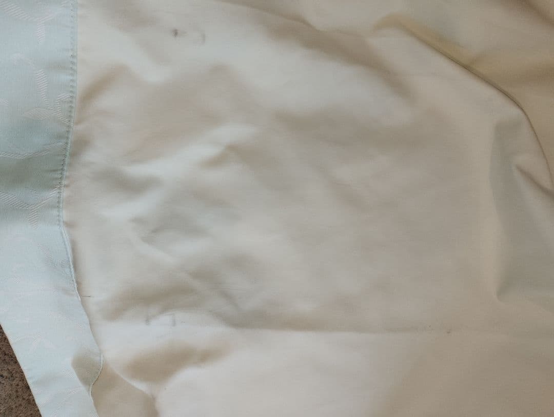 【6月8日までお値下中！】完全遮光 リラグリーン色 ドレープカーテン 2枚セット