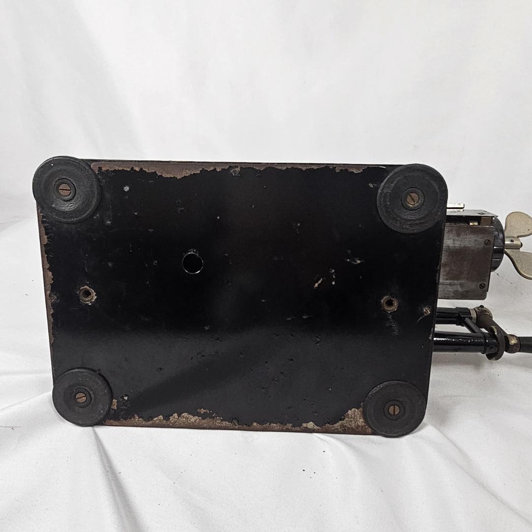 希少 太陽計算器 TAIYO 手回し計算機 MODEL 20 アンティーク