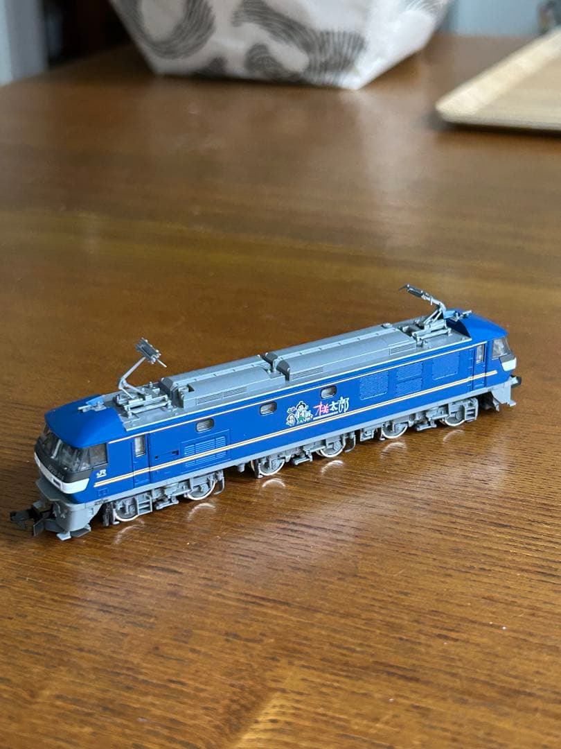 11 Nゲージ EF210-300 桃太郎➕客車5輌(青1・茶4)