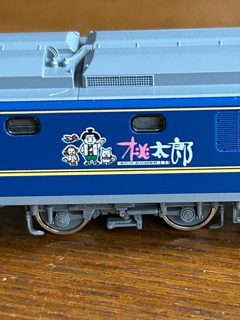 11 Nゲージ EF210-300 桃太郎➕客車5輌(青1・茶4)