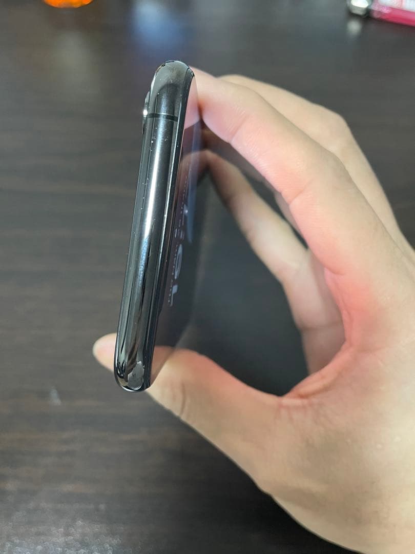 Apple iPhone xs 256GB ブラック SIM フリー