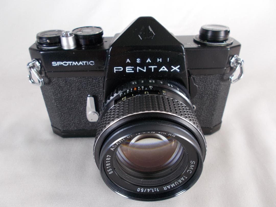 フィルムカメラ 整備済　Pentax SP　+ レンズ f/1.4　D283