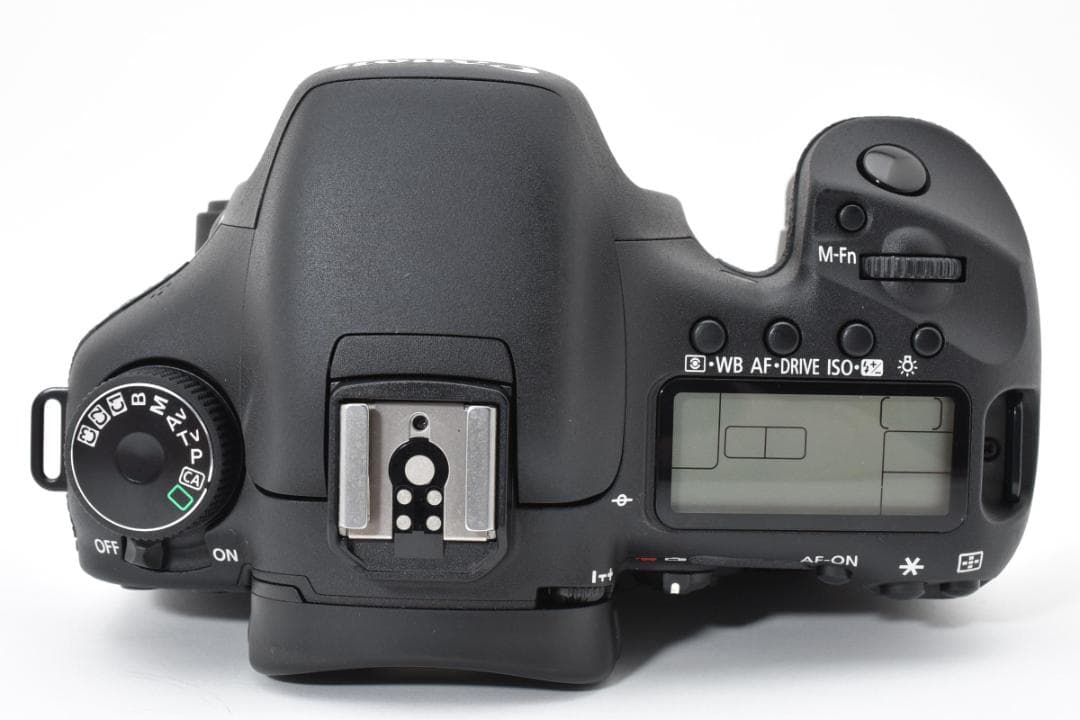 ■ ほぼ新品・極少ショット数193回 キャノン Canon EOS 7D ボディ