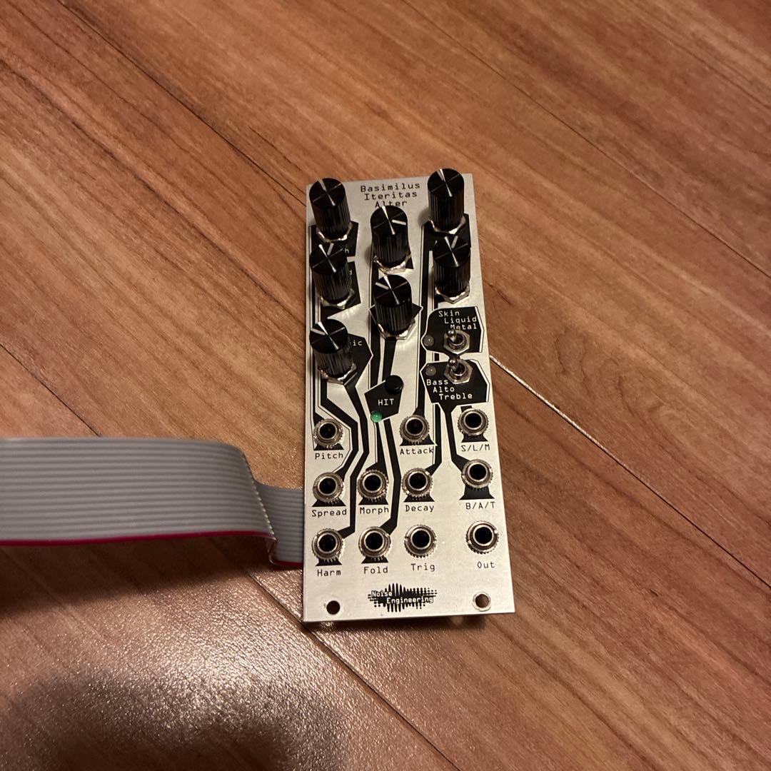 鍵盤楽器 Basimilus Iteritas Alter module