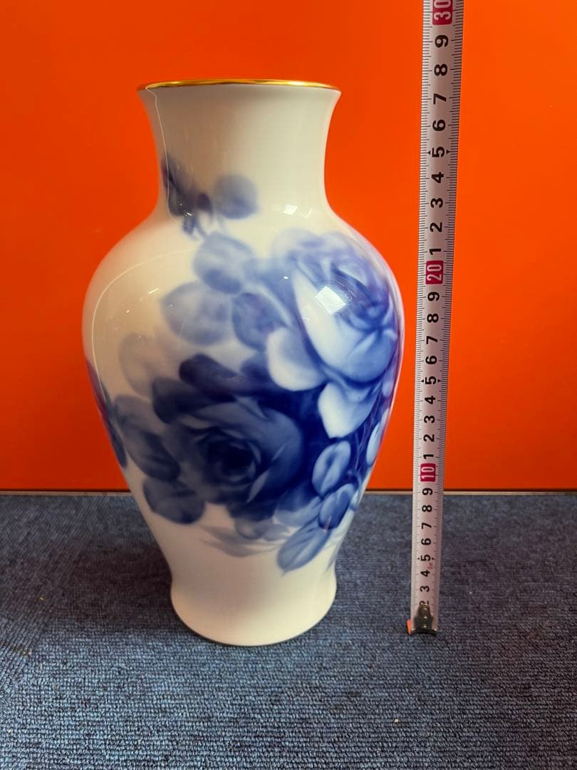 1421  大倉陶園　ブルーローズ　花瓶　 フラワーベース