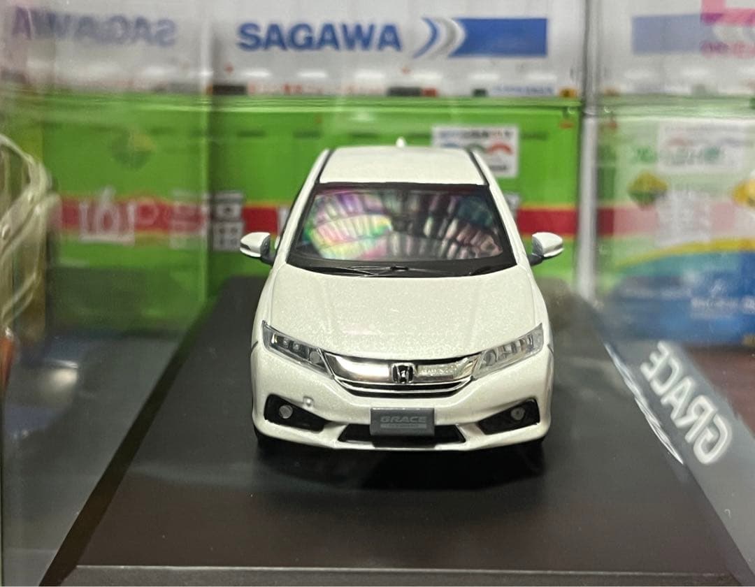 HONDA グレイス ホットウィール  ベンツ トミカ インサイト