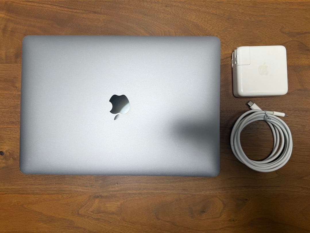 比較的美品❗️MacBook Pro 2020 M1チップ　スペースグレイ