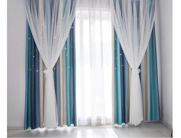 新品 カーテン 透かし彫り星柄  遮光 遮熱  両開き　2枚セット