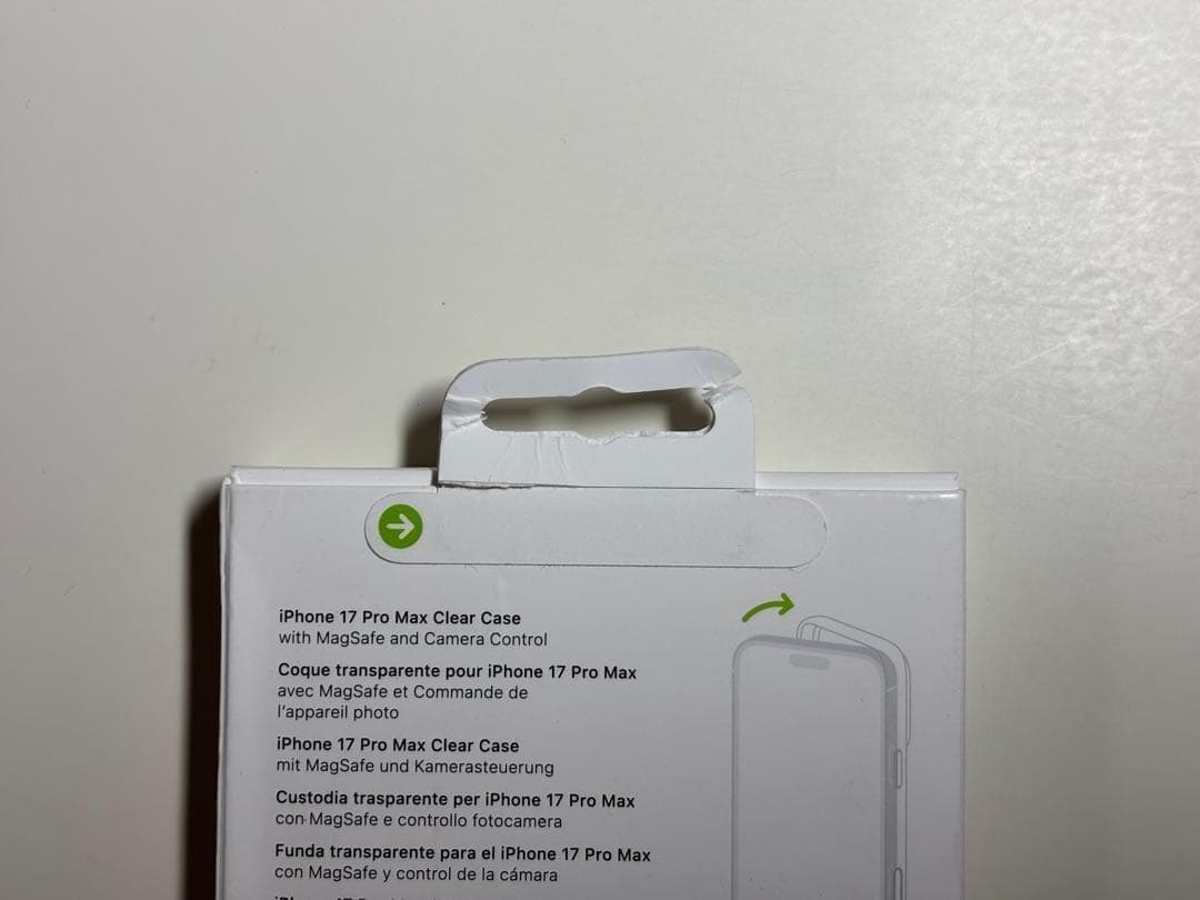 【新品】純正 iPhone 17 Pro Max クリアケース①