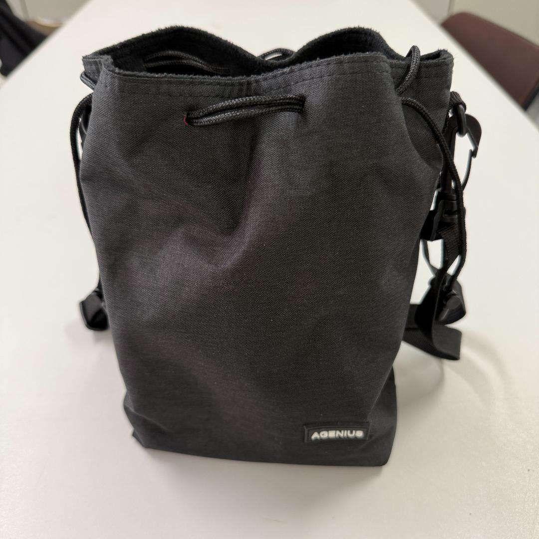 Canon EOS M100 ダブルレンズキット【ケース・バッグ・バッテリー付】