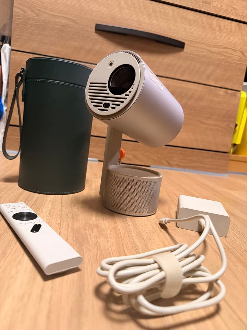 XGIMI MoGo 3 Pro プロジェクター 本体 リモコン ケース