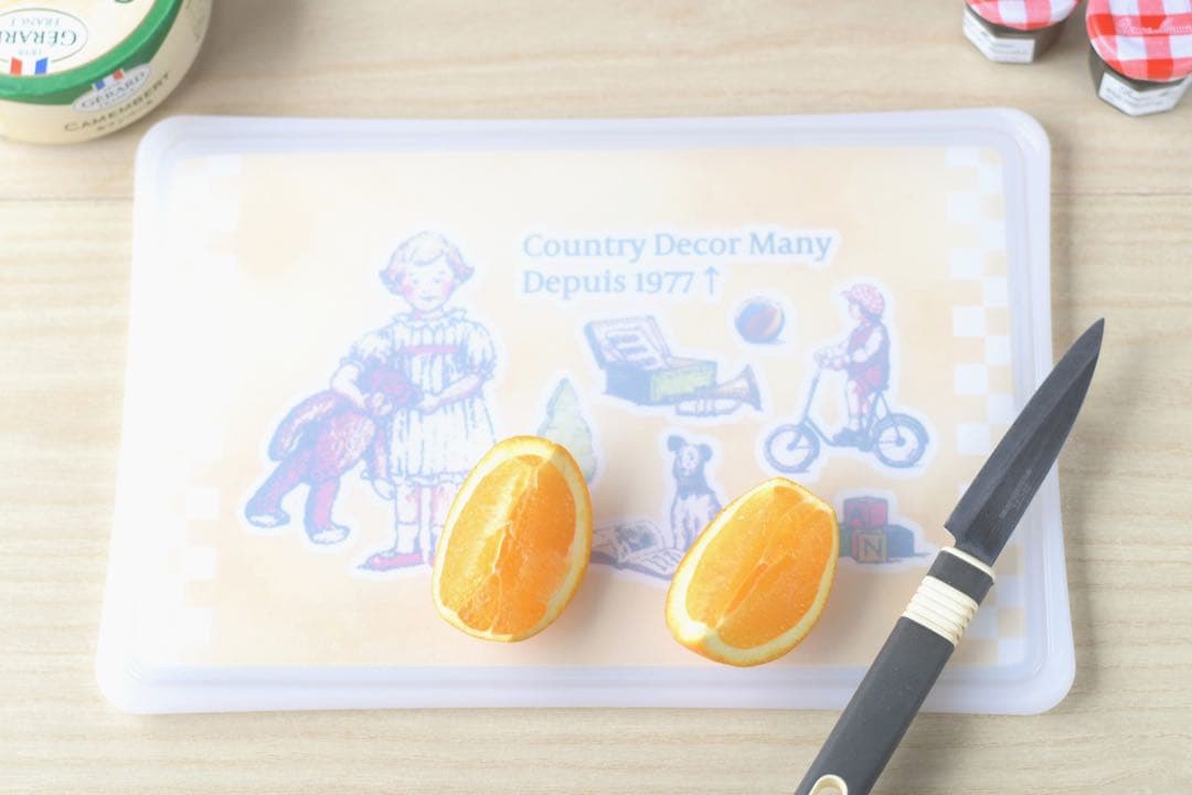 マニープチメゾン　キュイジーヌ カッティングボード　まな板　日本製　新品