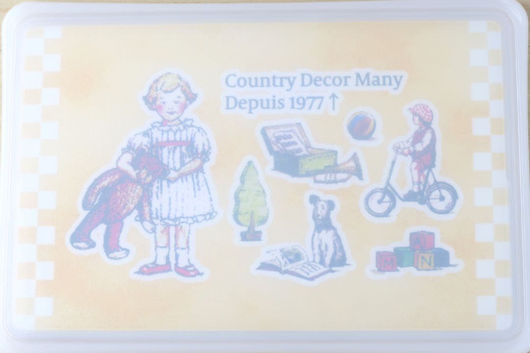 マニープチメゾン　キュイジーヌ カッティングボード　まな板　日本製　新品