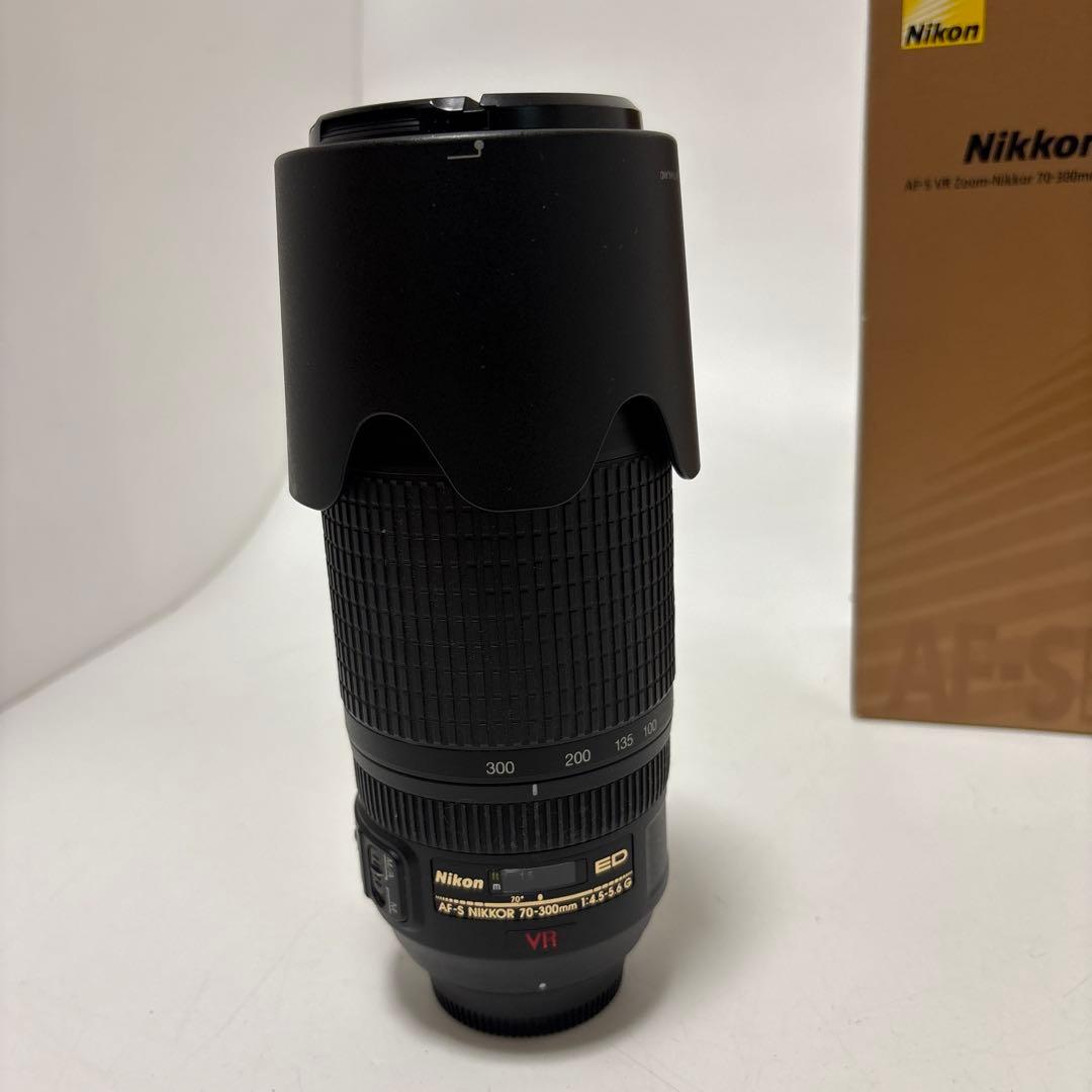 ミ*ー様 ニコン AF-S VR Nikkor 70-300mm f/4.5-5