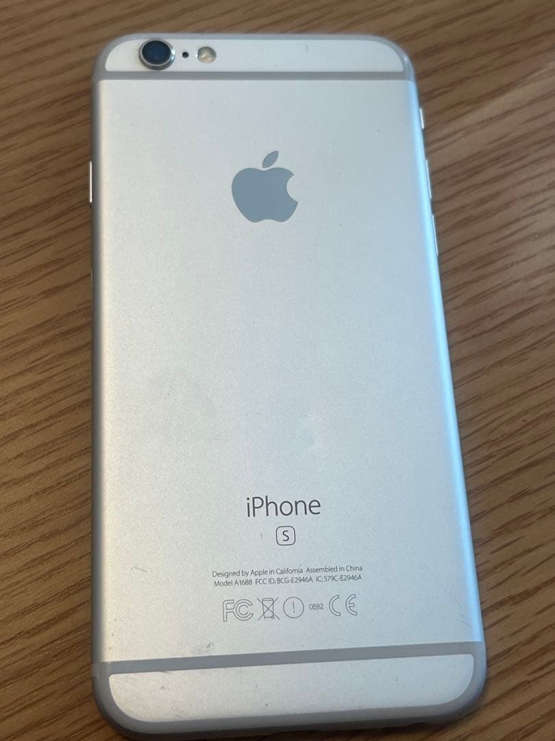 iPhone6s 本体 64G