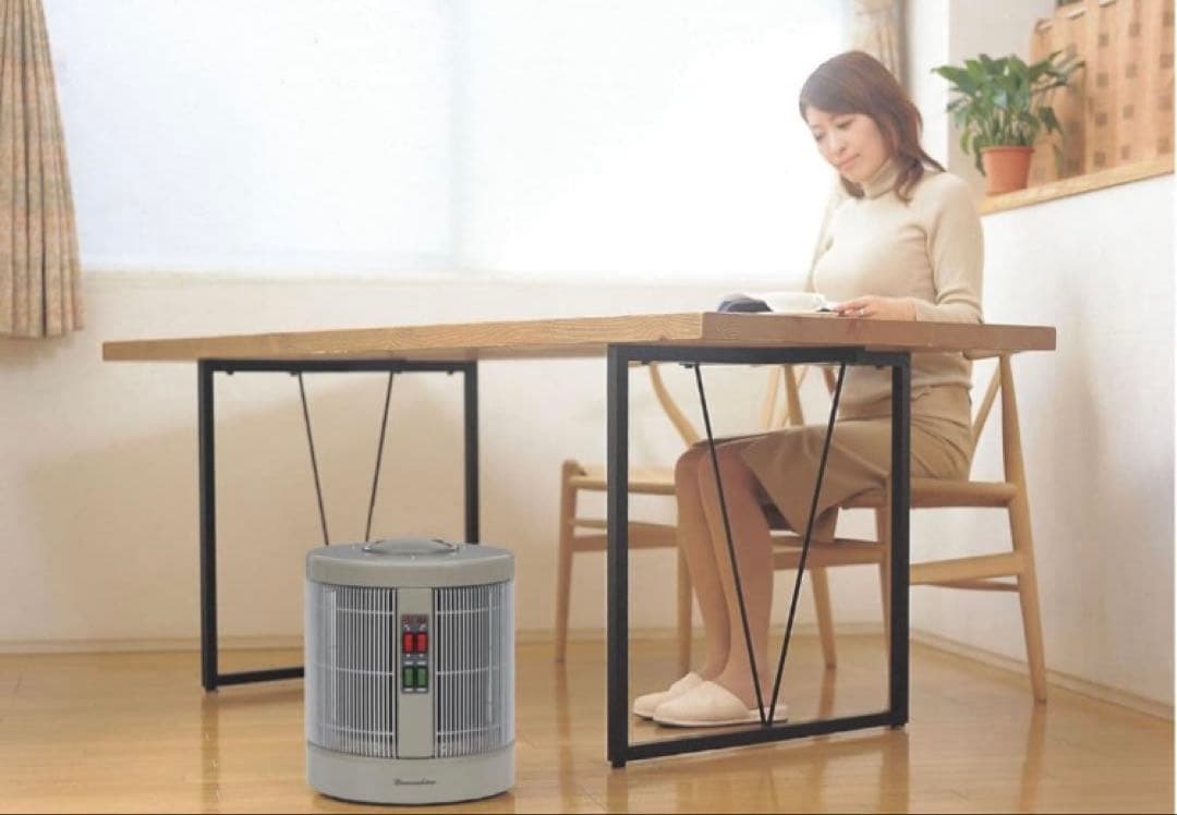 『美品』　談話室　高年式　パネルヒーター1000型2023年　保証2027年3月