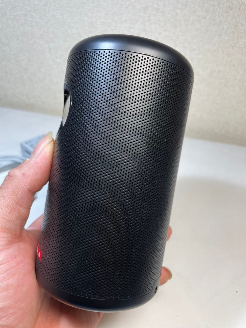 Nebula Capsule II プロジェクター本体