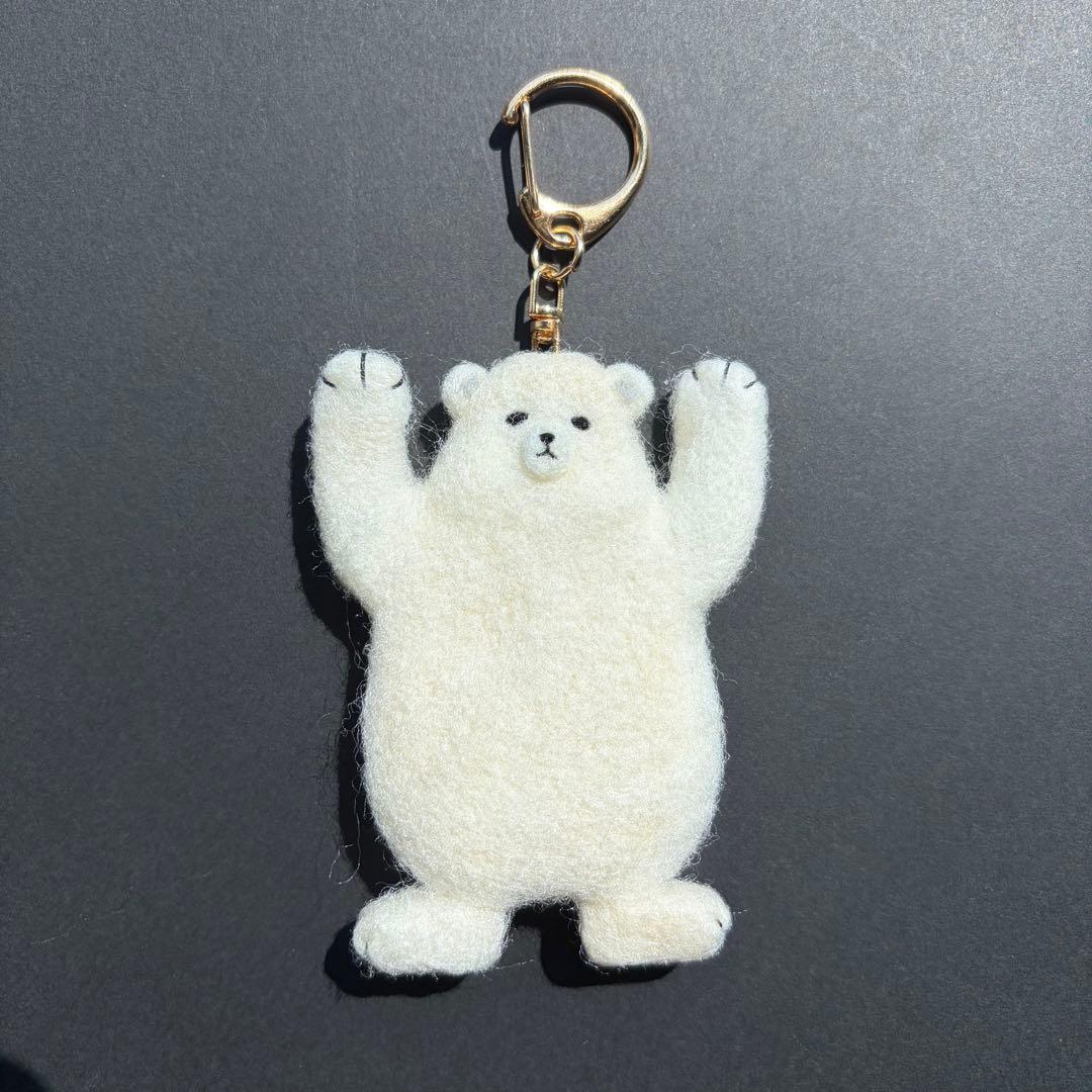 【Ted様】羊毛フェルト/キーホルダー/ハンドメイド/しろくま/バッグチャーム