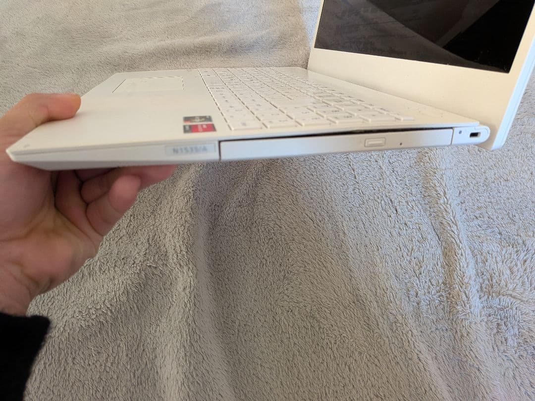 NEC LAVIE N1535/A Ryzen3/8GB/256GB 現状品