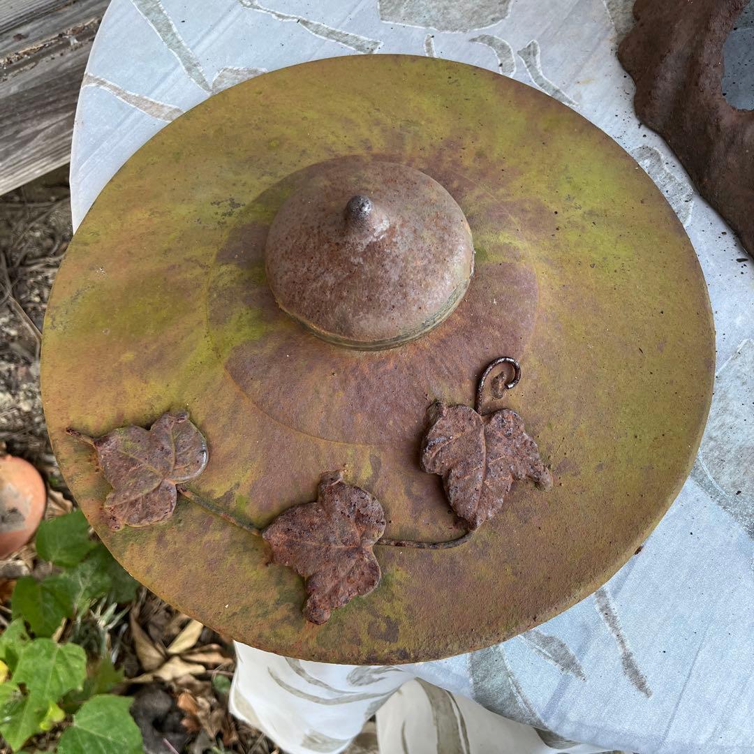 アンティーク　鉄鋳物製　灯篭