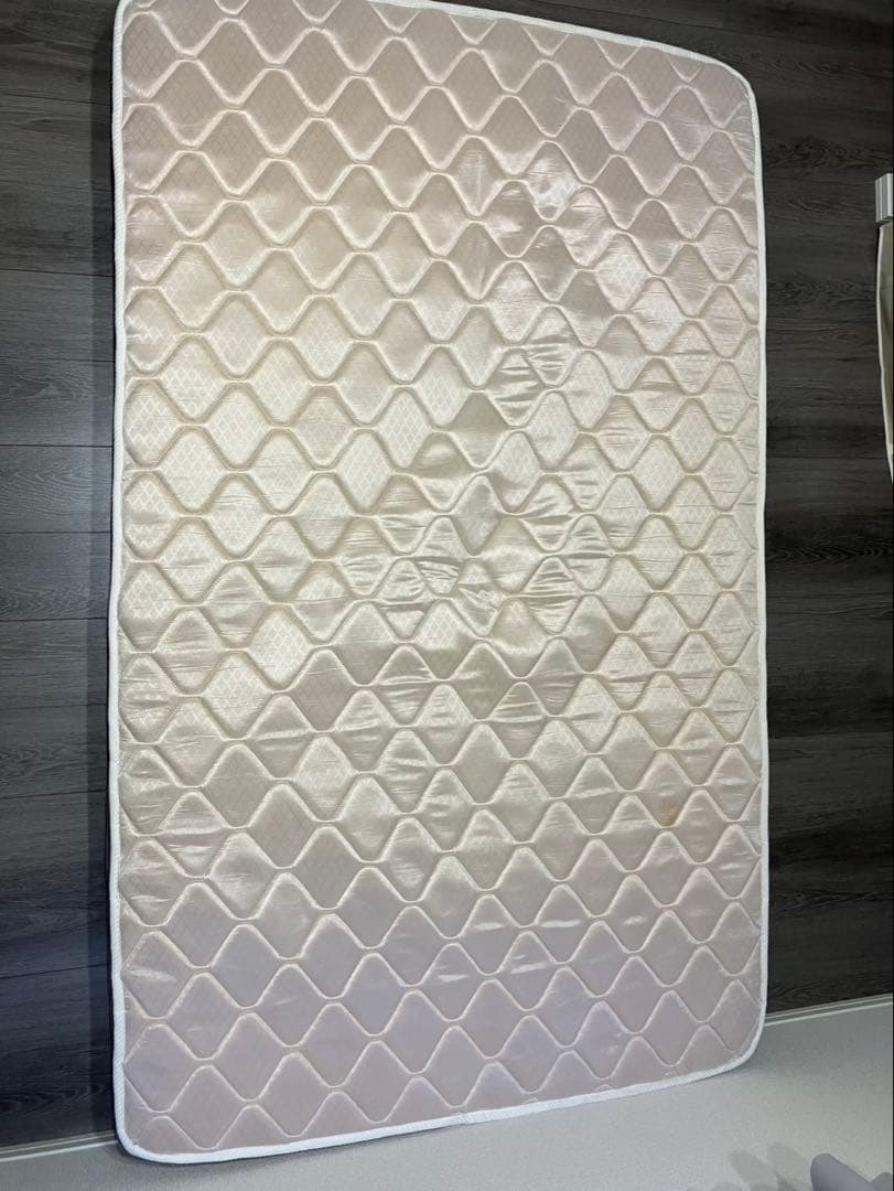 【美品】ニトリ ベッドフレーム アザン3 セミダブル ベッド 家具 引き取り限定