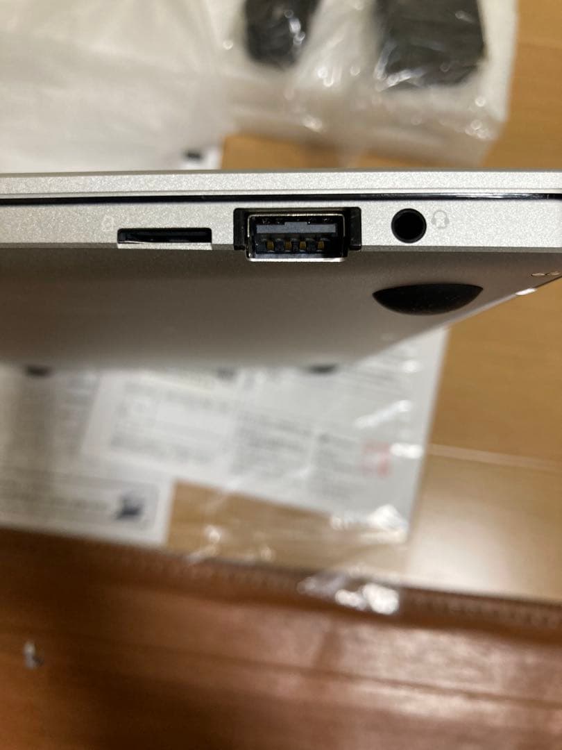 Windows 11 Pro ノートPC シルバー