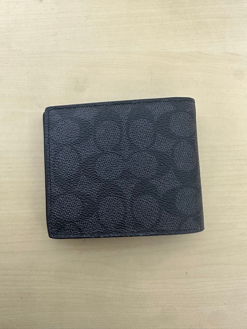 新品未使用品 COACH 折りたたみ財布二つ折り