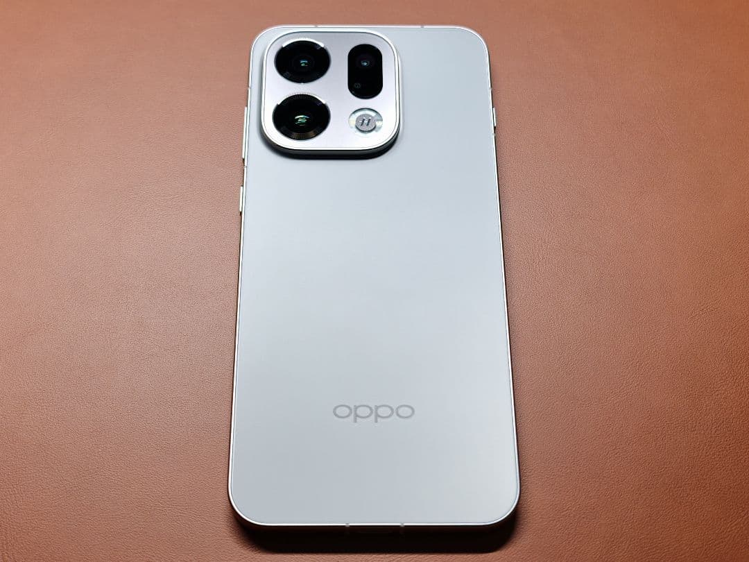 OPPO Find X9 本体 チタニウムグレー 国内版 ケース付き