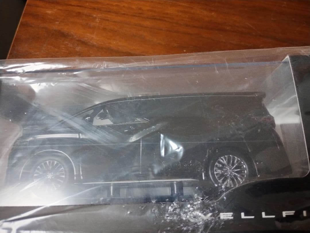 VELLFIRE ミニカー　1/30　ヴェルファイア 40 ダイキャスト