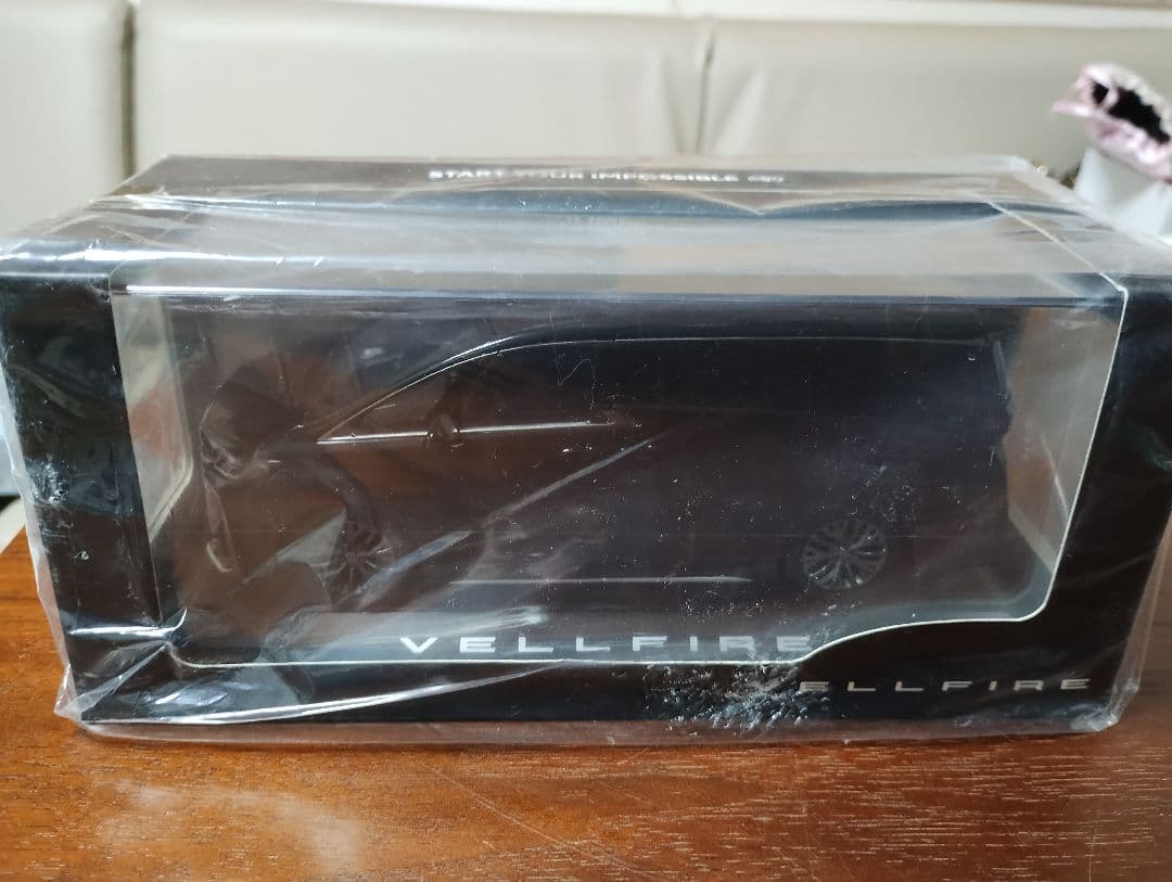VELLFIRE ミニカー　1/30　ヴェルファイア 40 ダイキャスト