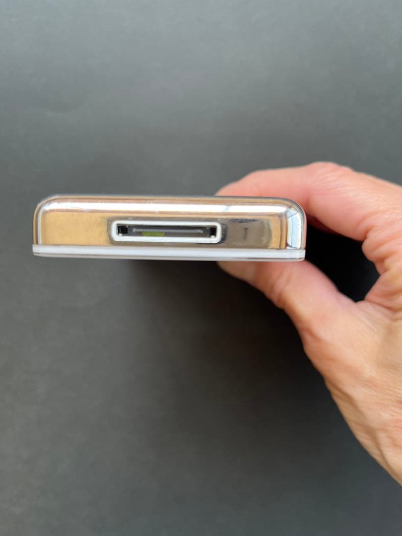 Apple iPod Classic 第五世代60GB A1136 ホワイト