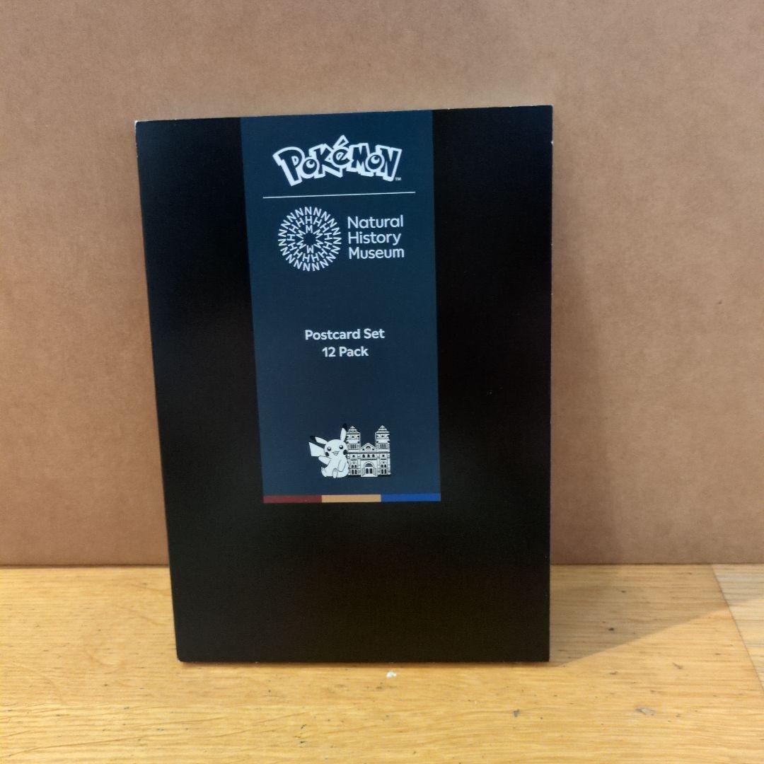 ポケモン　ロンドン　英国自然博物館　ピカチュウ　ポストカード