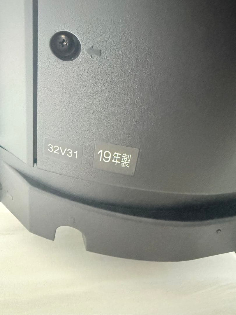 美品 東芝TOSHIBA REGZA 32型32V31 2019年製