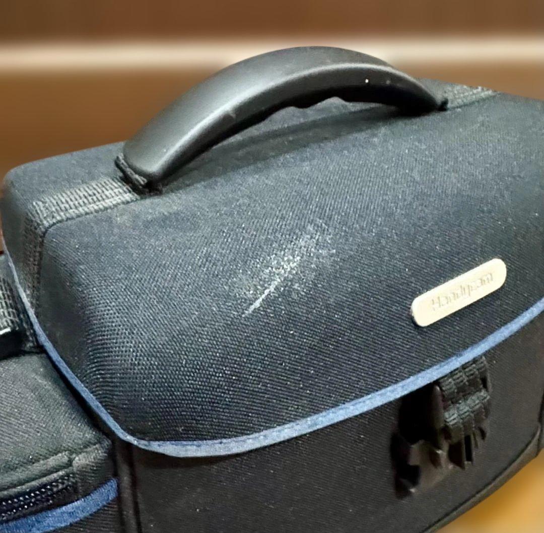ビデオカメラ SONY VideoHi8Handycam CCD-TRV96