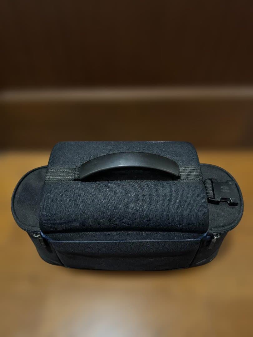 ビデオカメラ SONY VideoHi8Handycam CCD-TRV96