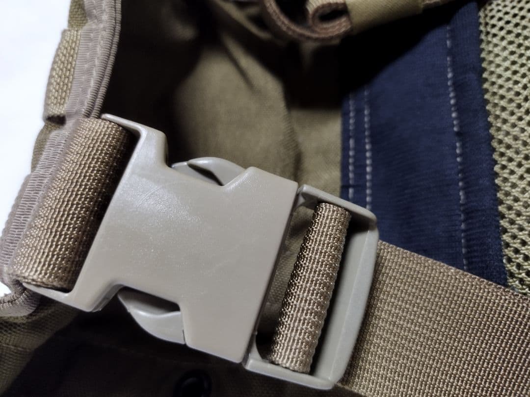 (5246)米軍実物USMC.ローデシアンリーコンベスト　美品