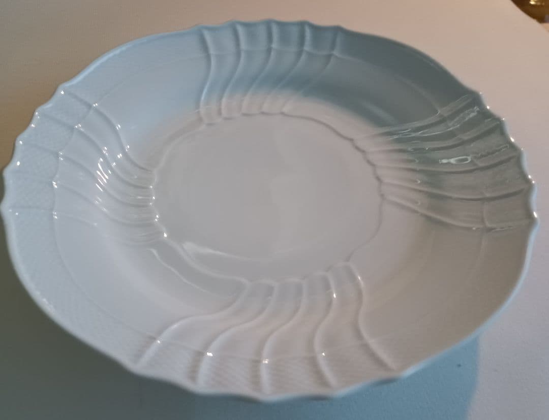 【リチャード・ジノリ】ベッキオホワイト　サービスプレート　大皿　33cm