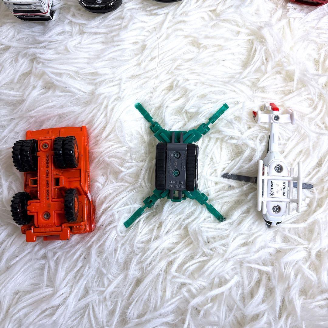 トミカ TOMICA 働く車 28台セット 消防車 救急車 工事車両 まとめ