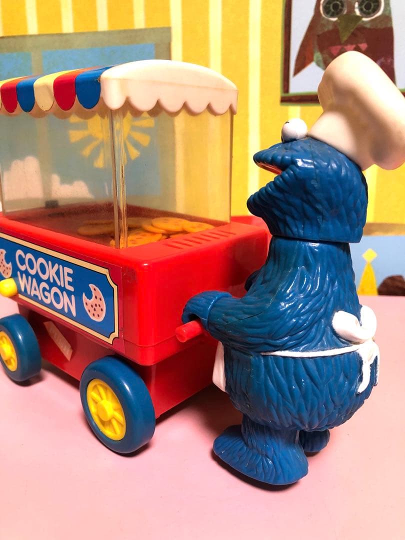 セサミストリート　クッキーモンスターのクッキーワゴン　ヴィンテージ